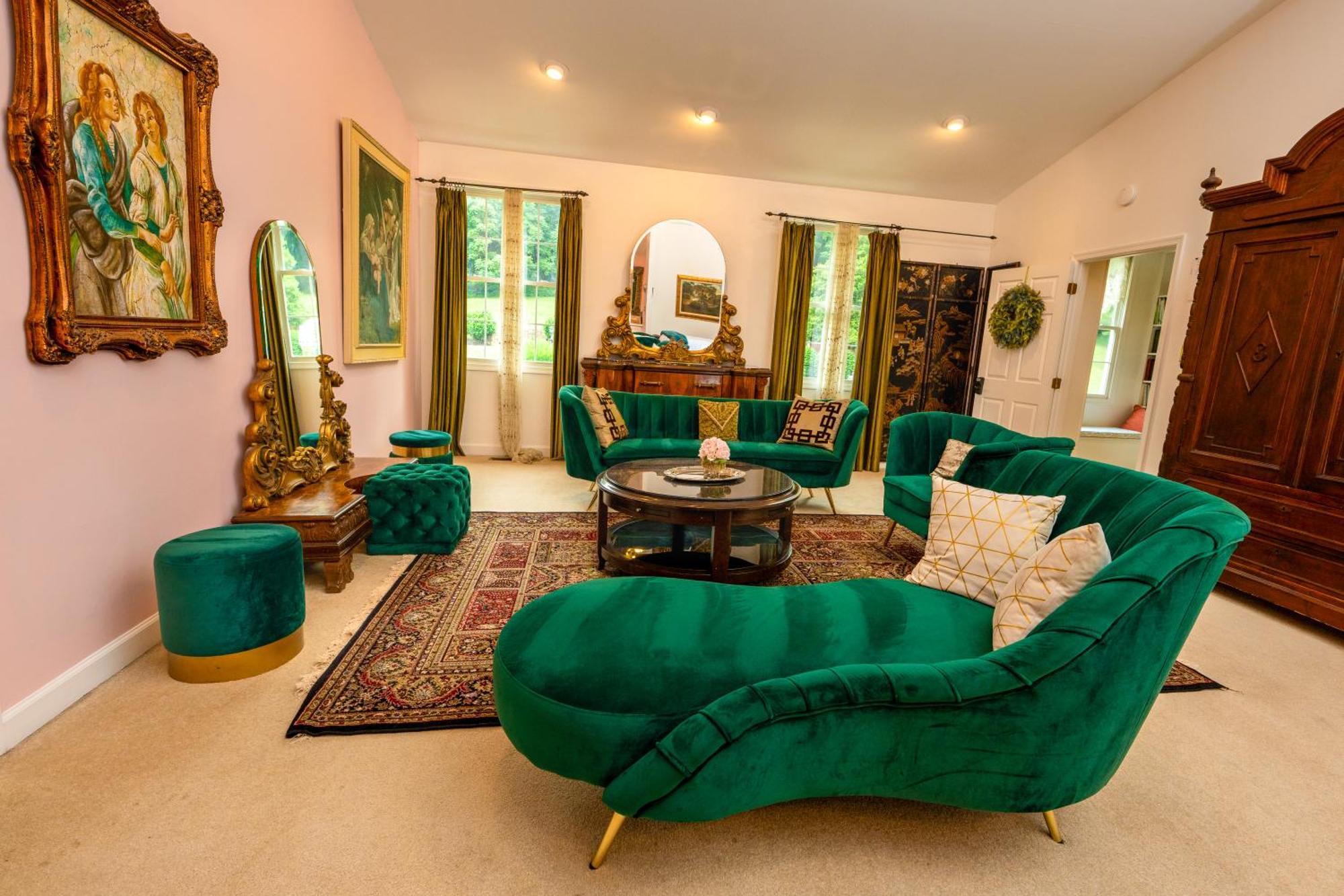 Stone Manor Boutique Inn Britain 외부 사진