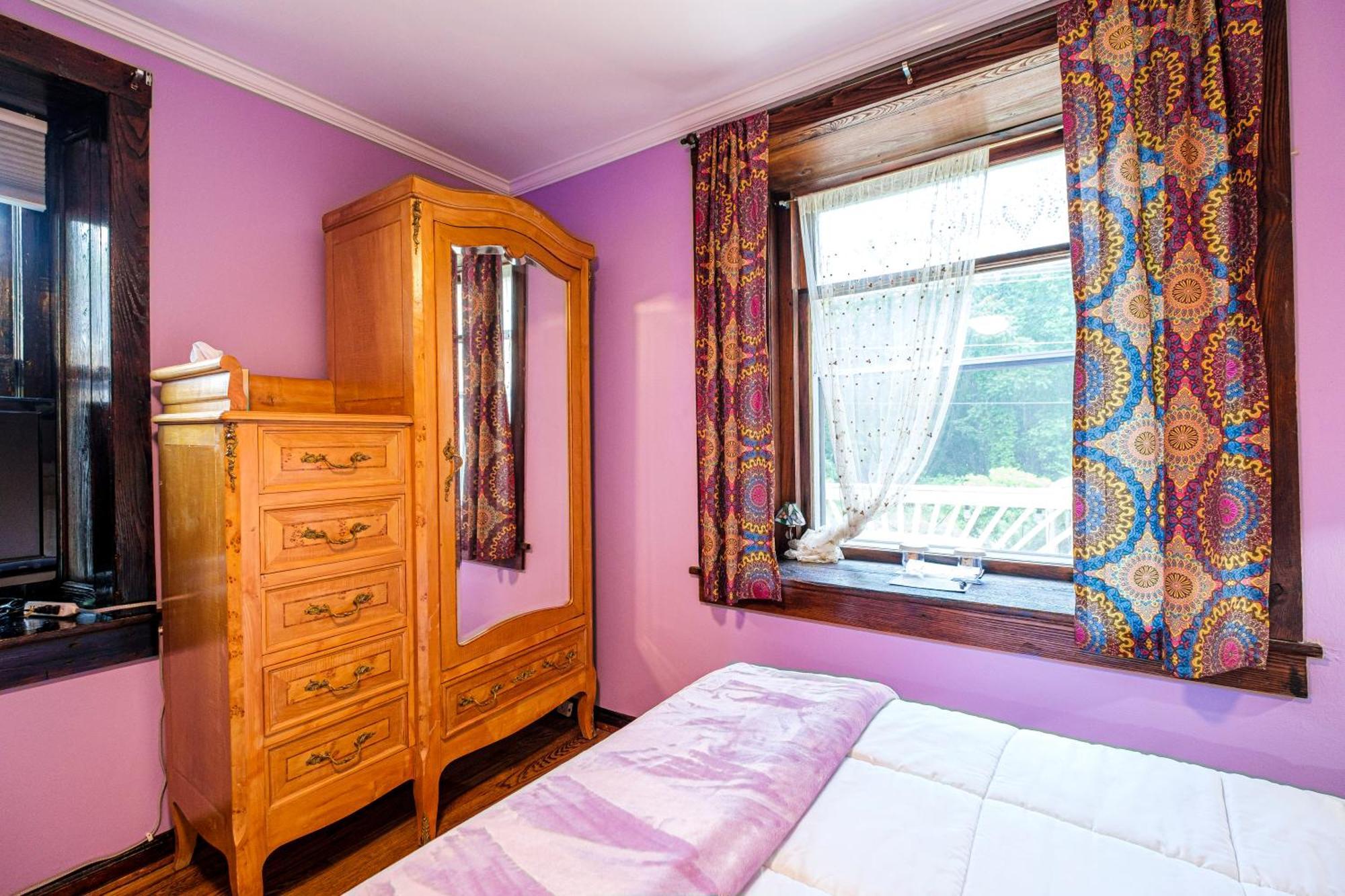 Stone Manor Boutique Inn Britain 외부 사진