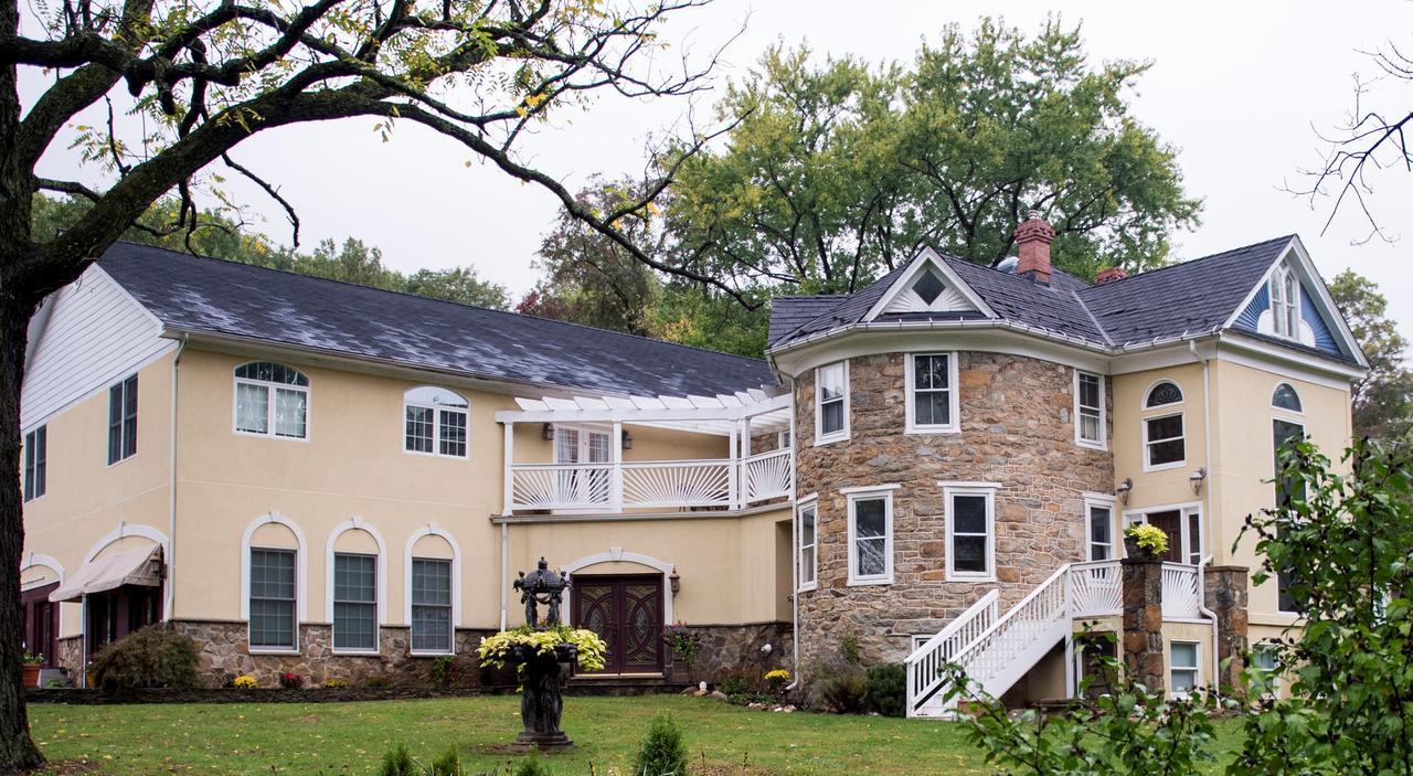 Stone Manor Boutique Inn Britain 외부 사진